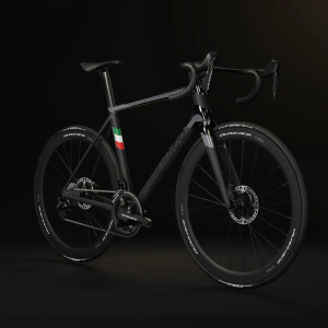 COLNAGO C68 Allroad 2025 – Noir Brillant / Noir Mate